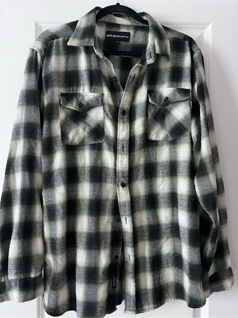 Men Black, green and white flannel shirt #flannel